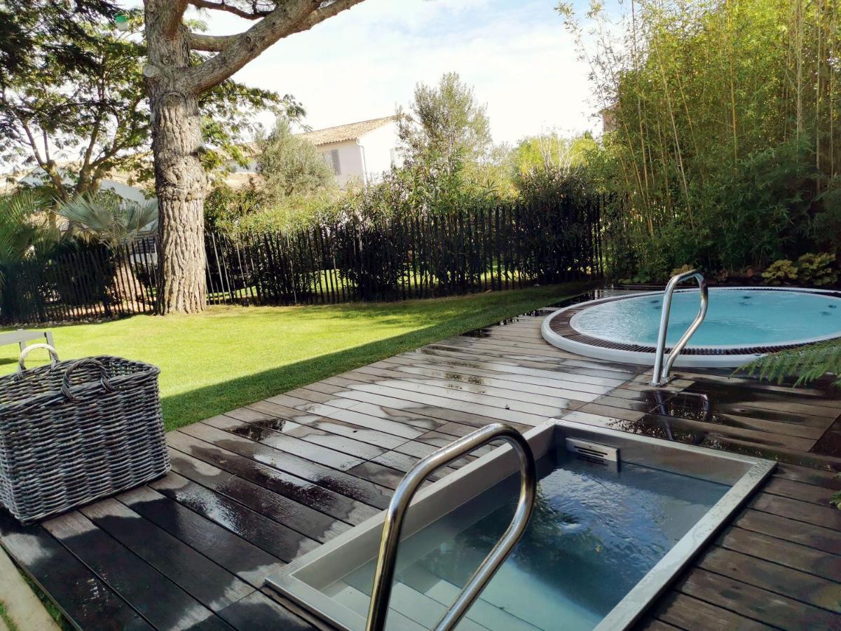 Le Clos Saint-Martin Hotel & Spa Экстерьер фото