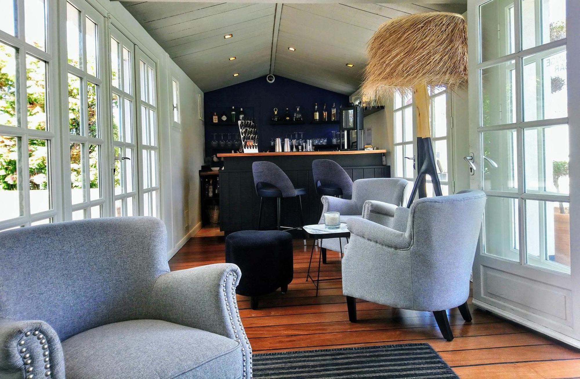 Le Clos Saint-Martin Hotel & Spa Экстерьер фото
