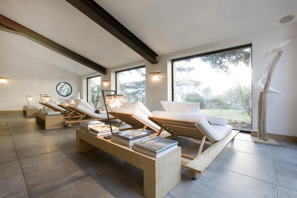 Le Clos Saint-Martin Hotel & Spa Экстерьер фото