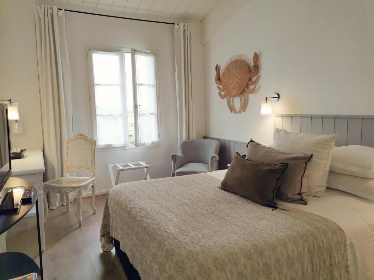 Le Clos Saint-Martin Hotel & Spa Экстерьер фото